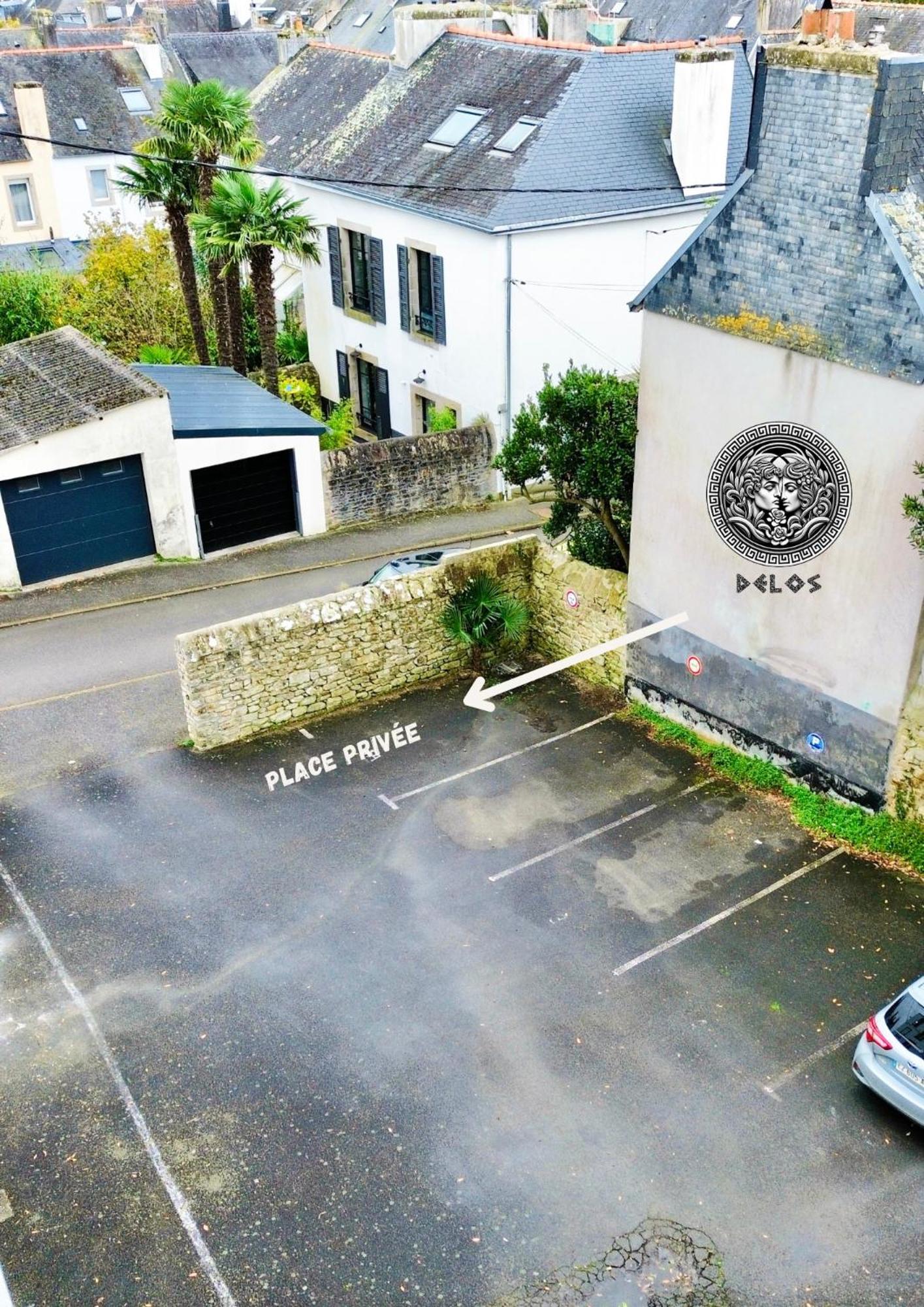 - La Suite Delos - Jacuzzi 2 Places - Centre Ville A Pied - Lit Queen Size - Parking Privee - Wifi - City Center Within Walking Distance - Quimper Exterior photo